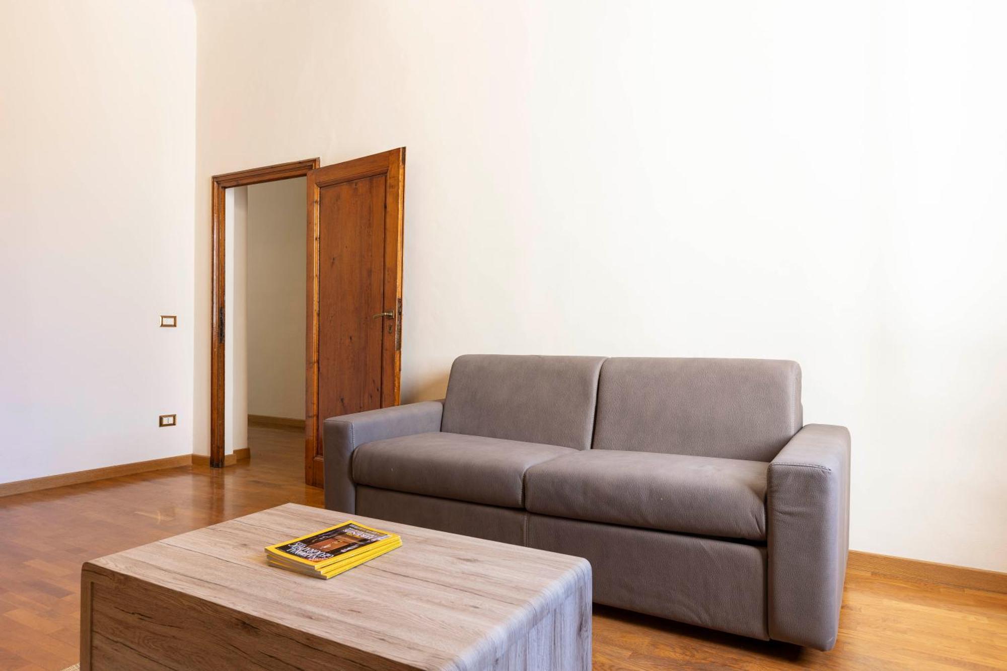 Santo Spirito Exclusive Apartment ฟลอเรนซ์ ภายนอก รูปภาพ